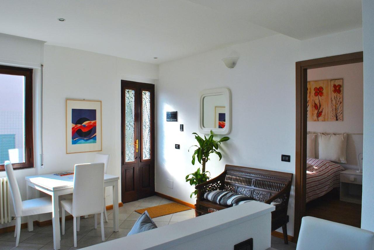 Apartment The Palm With Garden Sala Comacina Exterior photo