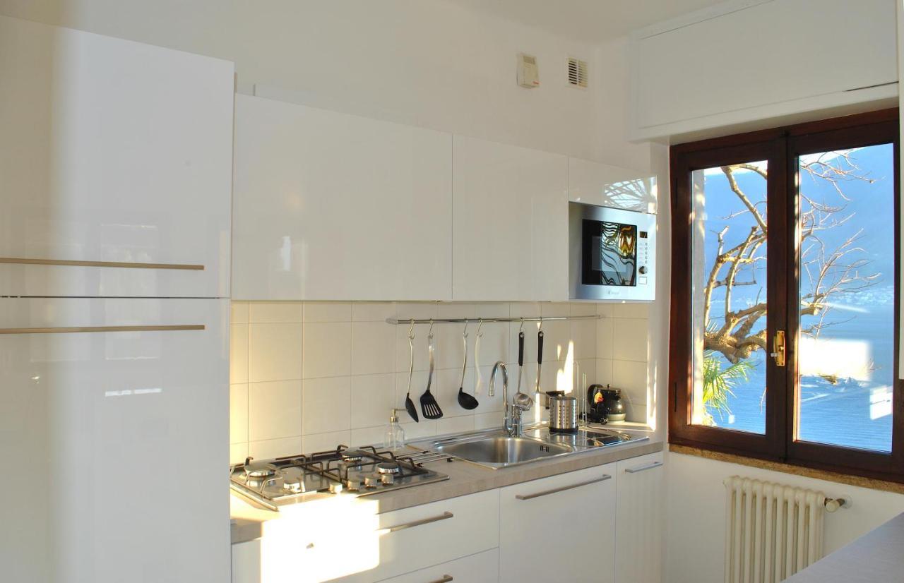 Apartment The Palm With Garden Sala Comacina Exterior photo